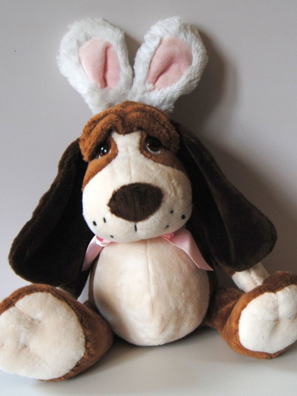 Oliver Ganz Plush Puppy Dog Basset Hound with Bunny Ears 12"